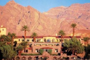 Экстерьер Furnace Creek Inn