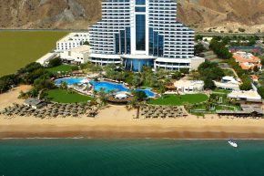Le Méridien Al Aqah Beach Resort
