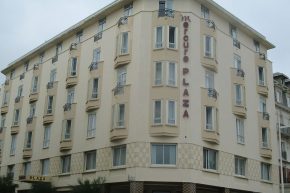 Mercure Biarritz Centre Plaza Hotel