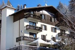 Chalet Fiocco Di Neve Hotel & Restaurant