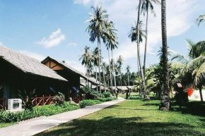 Mayang Sari Beach Resort_Chalet Exterior