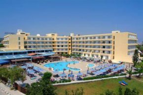 Вид на Odessa Beach Hotel