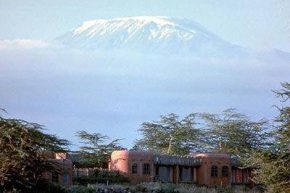 Amboseli Serena Safari Lodge