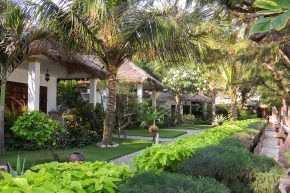 Cham Villas Boutique Luxury Resort